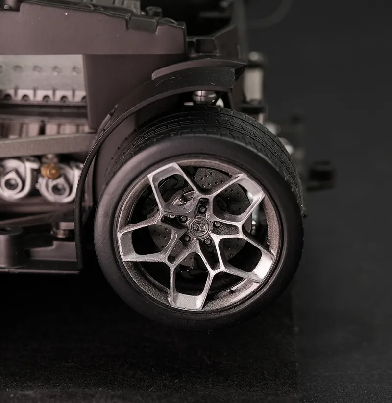 The Veyron Is Coming Together 5