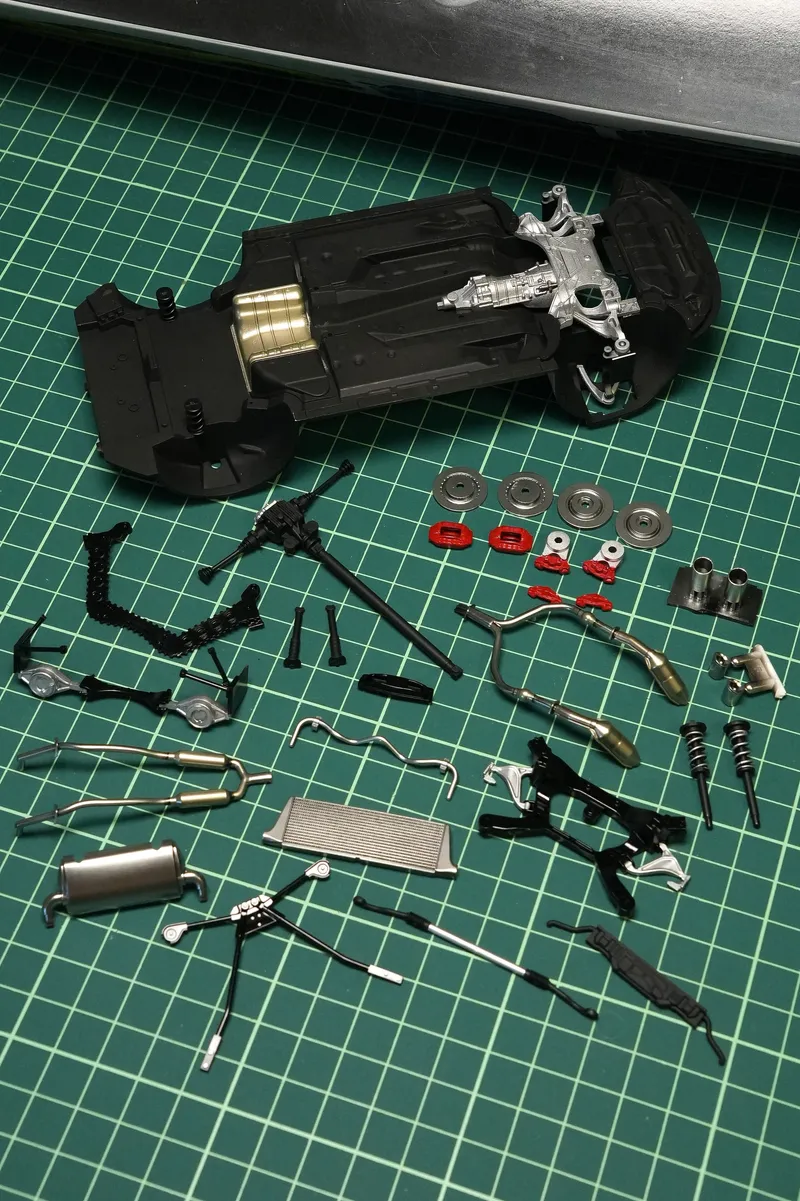 Liberty★Walk RZ34 Update #11: Chassis 5