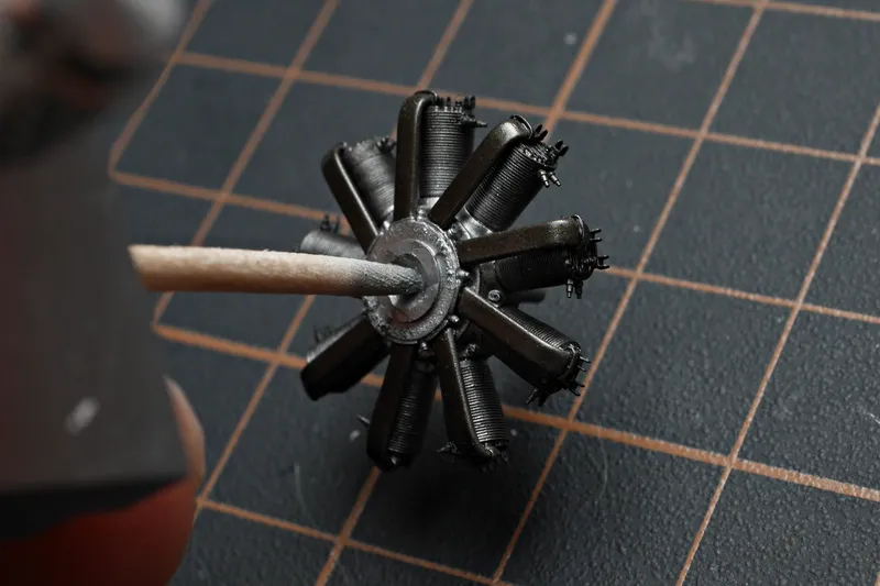Metal paints on the rotary engine 8