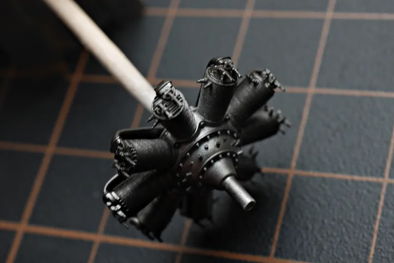 Metal paints on the rotary engine 9