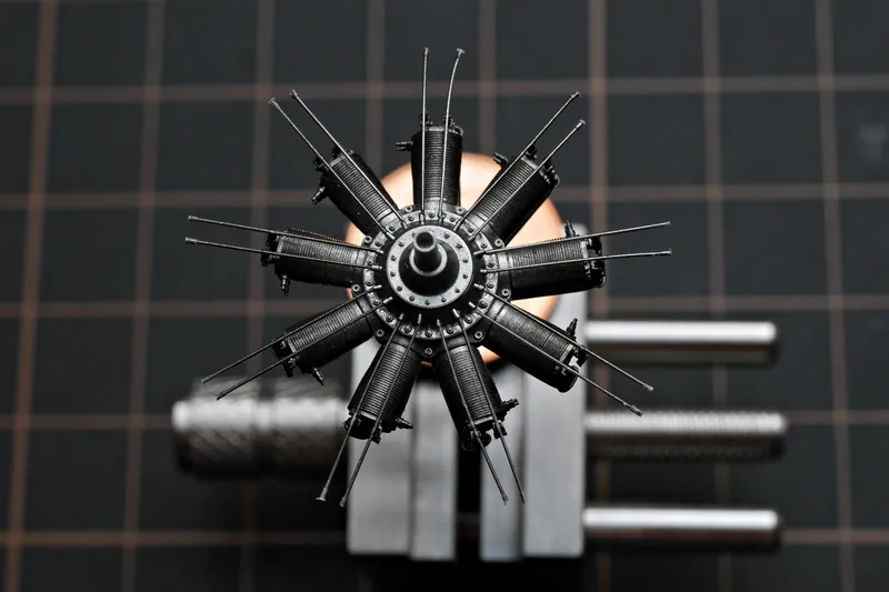 Metal paints on the rotary engine 10