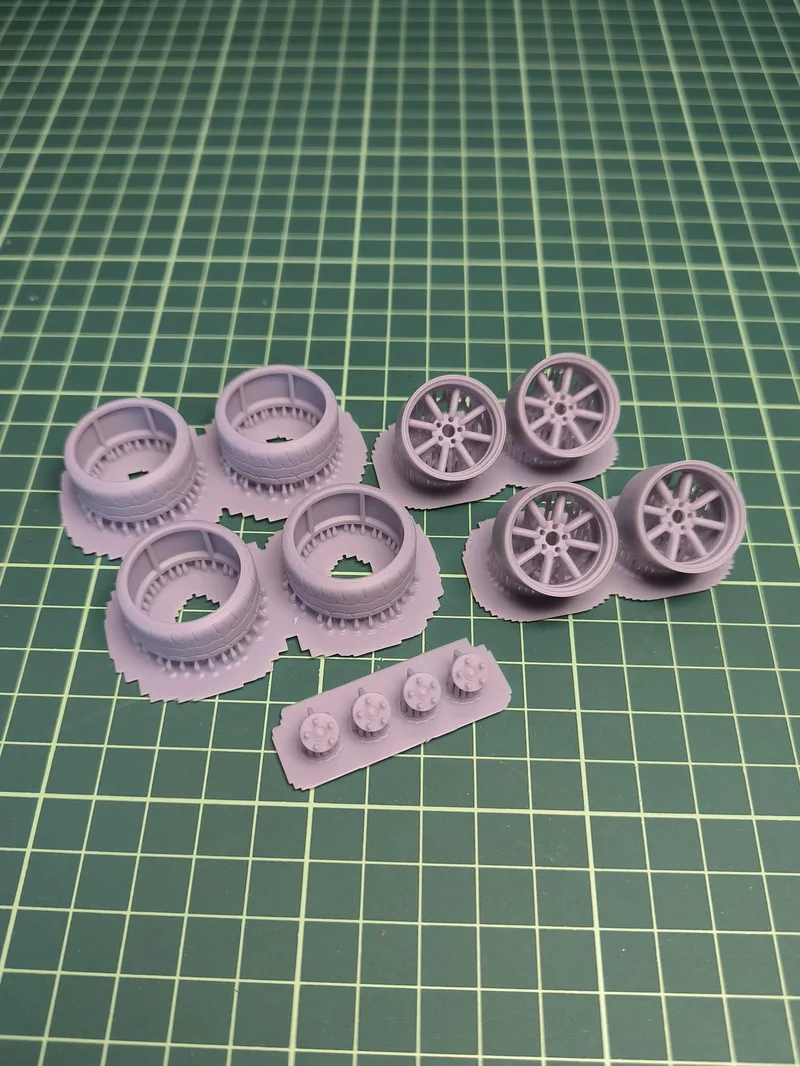 Liberty★Walk RZ34 Update #6: Designing, printing and painting the wheels 6